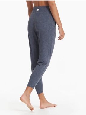 Women’s Gray Vuori Joggers
